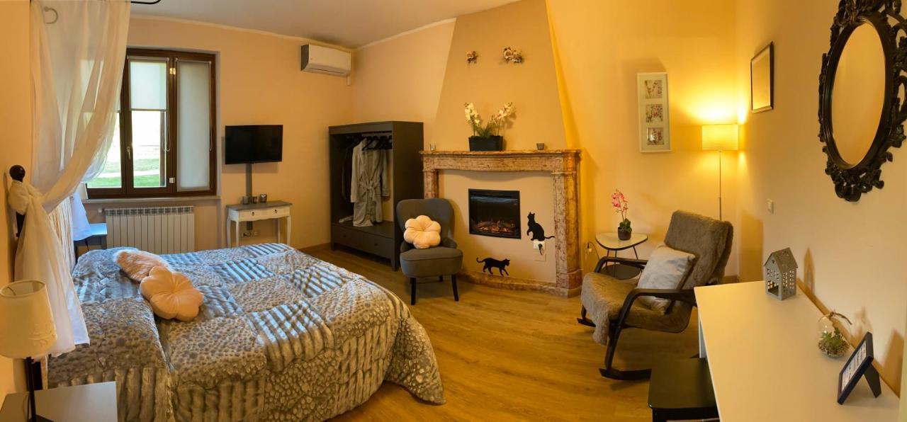 La Casa Di Campagna Sul Garda Puegnago Eksteriør billede