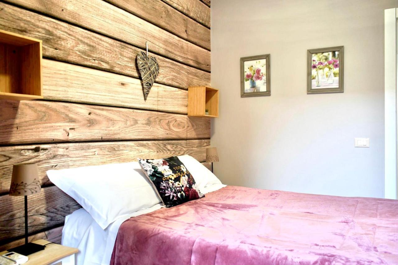 La Casa Di Campagna Sul Garda Puegnago Eksteriør billede