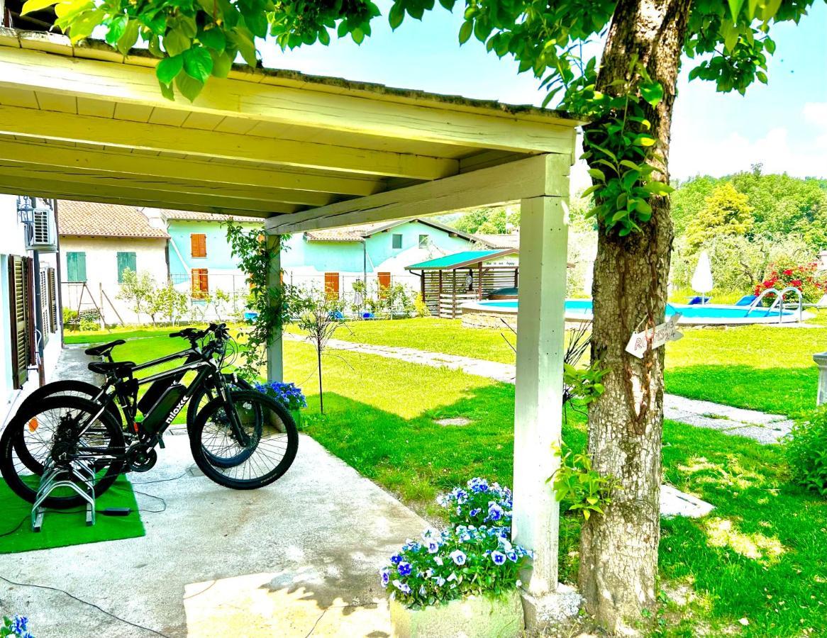 La Casa Di Campagna Sul Garda Puegnago Eksteriør billede