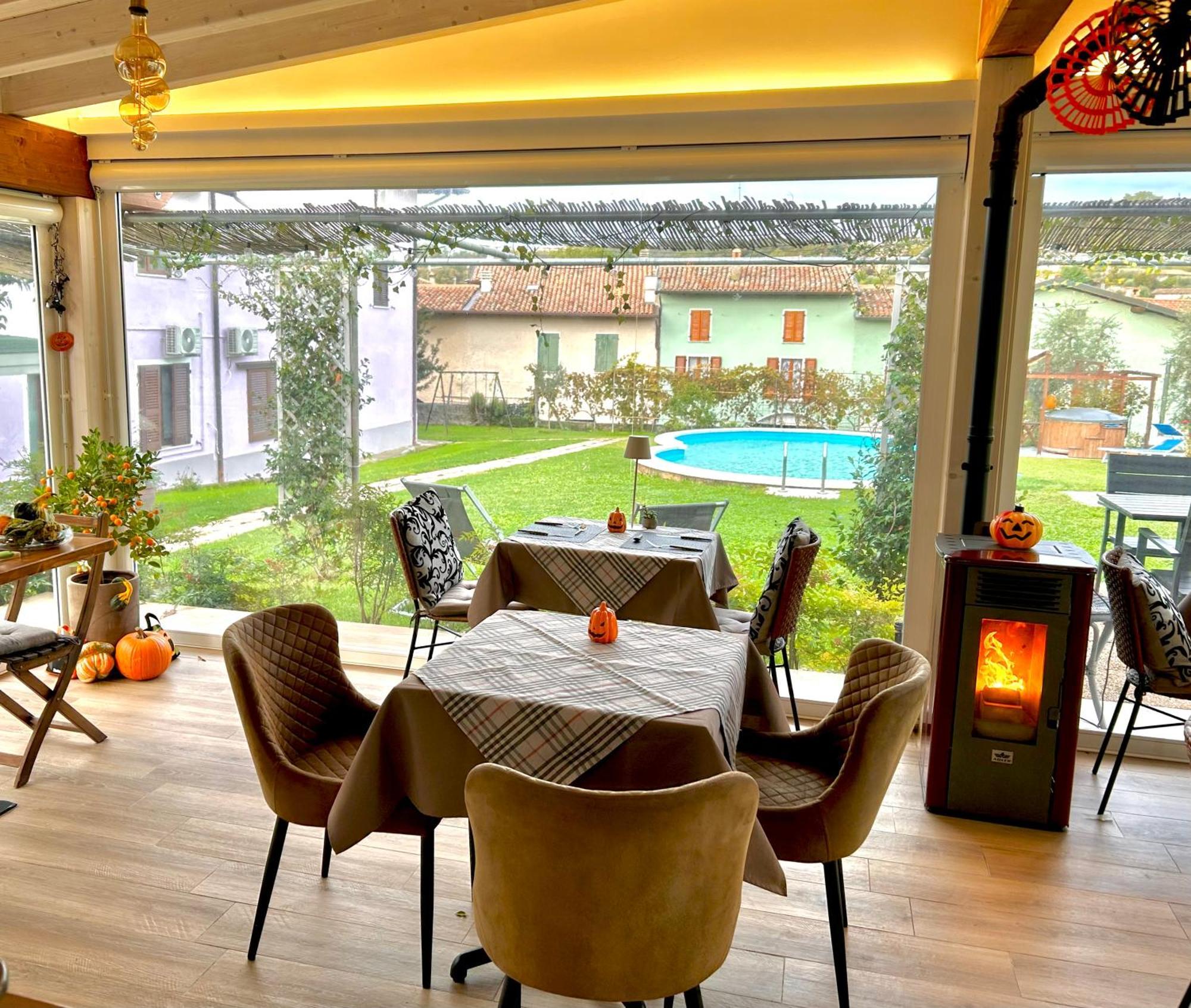 La Casa Di Campagna Sul Garda Puegnago Eksteriør billede