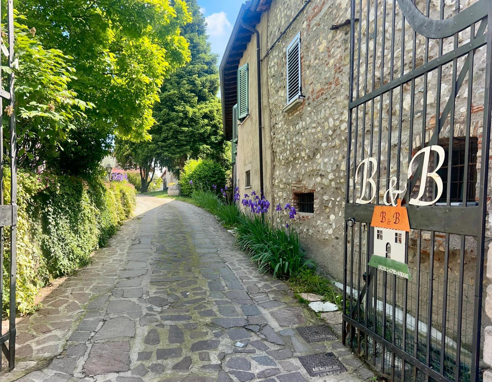 La Casa Di Campagna Sul Garda Puegnago Eksteriør billede
